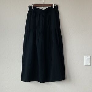 Universal Thread Skirt
